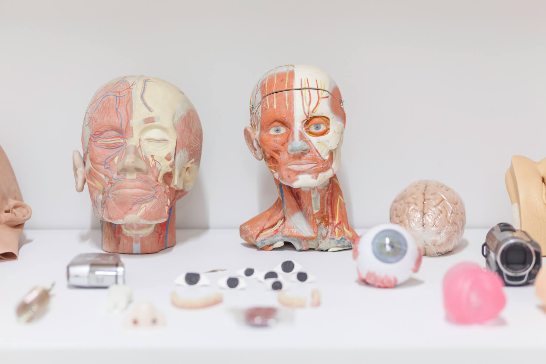 Geumhyung Jeong, Private Collection: Unperformed Objects, installation view, Delfina Foundation, London, 2017. Photo: Dan Weill